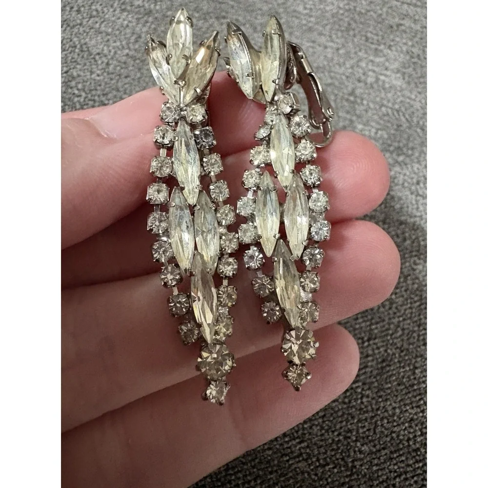 Vintage Rhinestone‎ Shoulder Duster Chandelier Clip On Earrings Bridgerton 40s